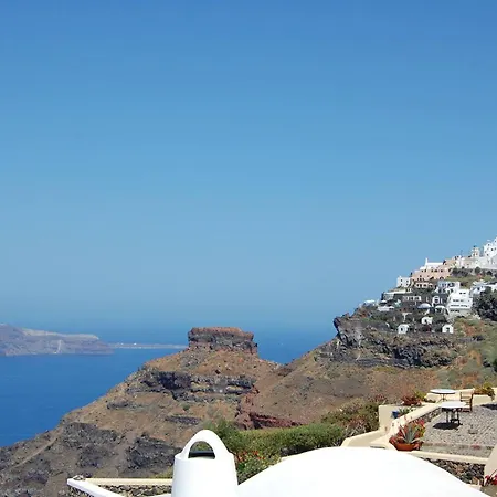 Villa Tlhskk Thissio View *